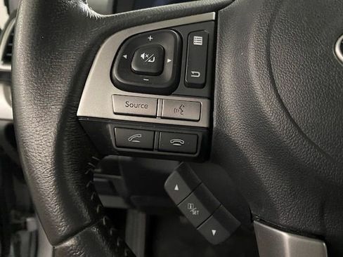 Used 2018 Subaru Forester 2.5i Premium image 12