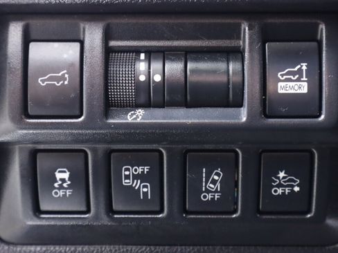 Used 2019 Subaru Outback 2.5i Limited image 10