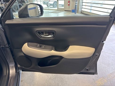 New 2026 Honda HR-V LX image 27