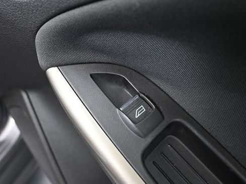 Used 2012 Ford Focus SEL FWD image 39