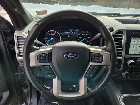 Used 2017 Ford F350 Platinum w/ Platinum Ultimate Package image 19