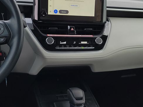 New 2026 Toyota Corolla Cross L image 11