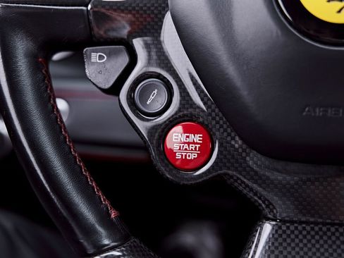 Used 2018 Ferrari 488 GTB RWD image 64