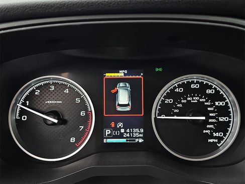 Used 2024 Subaru Forester Premium image 12