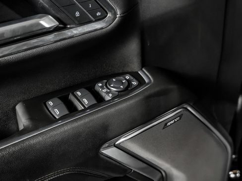 Used 2025 Chevrolet Silverado 3500 High Country w/ Technology Package AWD/4WD image 36