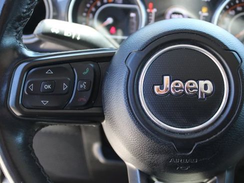 Used 2022 Jeep Gladiator Sport AWD/4WD image 24