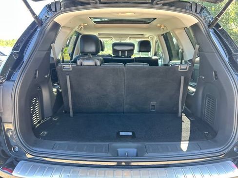 Used 2017 Nissan Pathfinder SL w/ SL Premium Package AWD/4WD image 24
