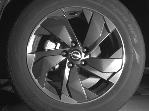 Used 2025 Nissan Rogue SV AWD/4WD image 12