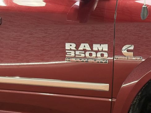 Used 2017 RAM 3500 Laramie image 9