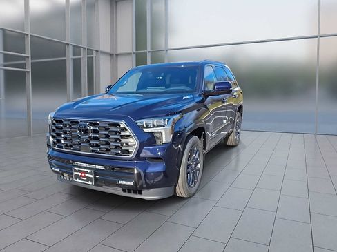 New 2026 Toyota Sequoia Platinum image 4