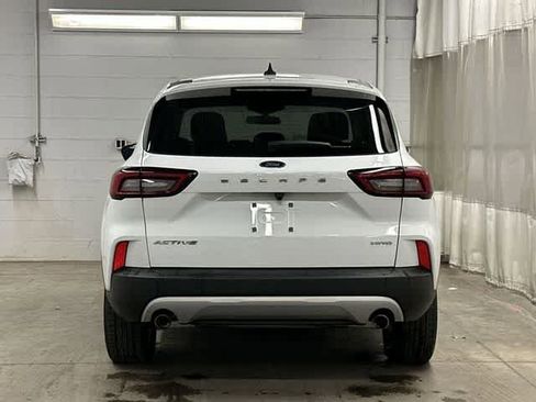 Used 2023 Ford Escape Active AWD/4WD image 4