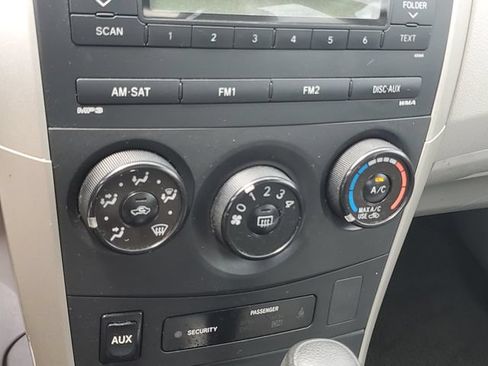 Used 2009 Toyota Corolla S FWD image 17