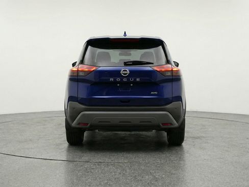Used 2025 Nissan Rogue SV image 7