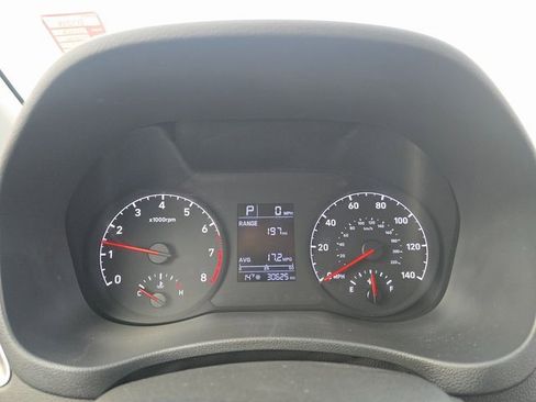 Used 2022 Hyundai Accent SEL image 19