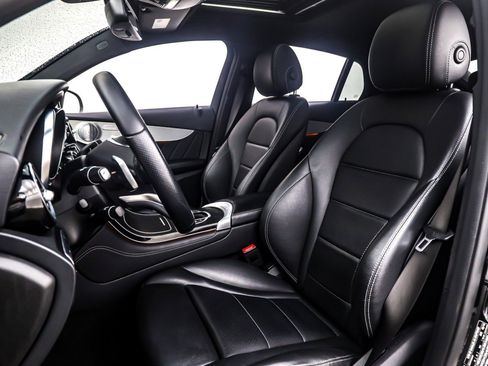 Used 2019 Mercedes-Benz GLC 300 GLC 300 4MATIC Coupe image 17