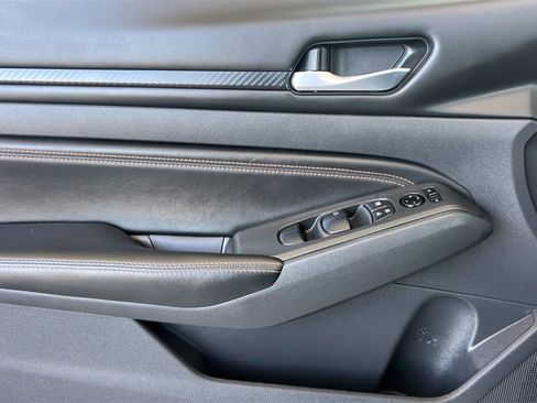 Used 2022 Nissan Altima 2.5 SR image 13