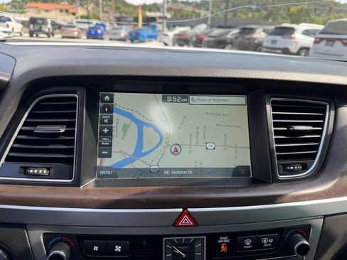 Used 2019 Genesis G80 5.0 Ultimate image 14