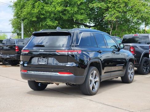 Certified 2023 Jeep Grand Cherokee 4WD 4xe w/ Luxury Tech Group II image 7