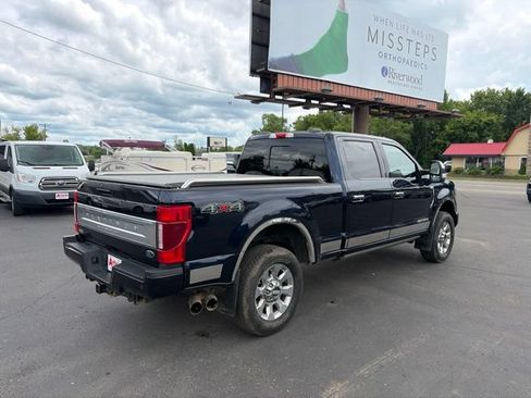 Used 2022 Ford F250 Platinum AWD/4WD image 4