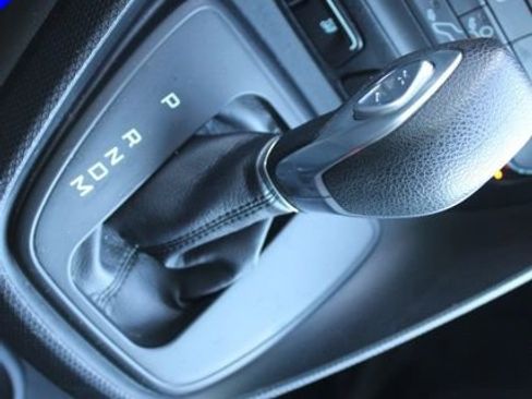 Used 2020 Ford Transit Connect XL image 28