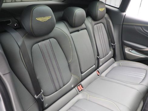 Used 2025 Aston Martin DBX 707 image 27