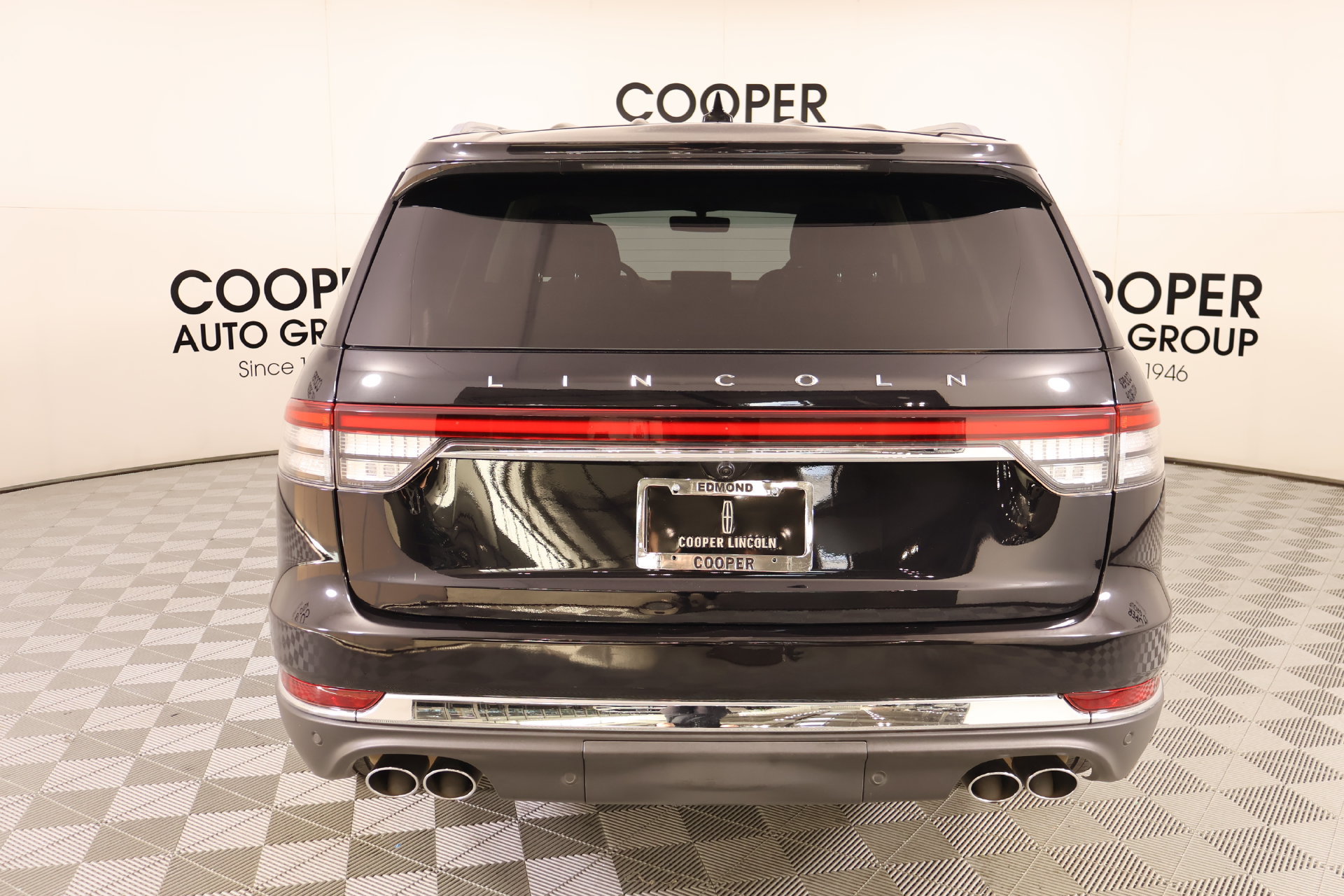 Used 2022 Lincoln Aviator Reserve w/ Equipment Group 201A AWD/4WD image 24
