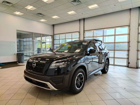 Used 2024 Nissan Pathfinder Rock Creek image 8