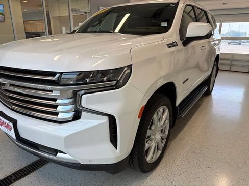 Used 2024 Chevrolet Tahoe High Country w/ Advanced Technology Package AWD/4WD image 8