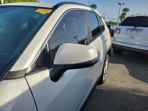 Used 2025 Toyota RAV4 XLE Premium image 26