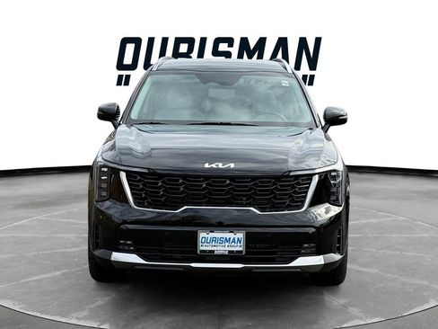 Certified 2025 Kia Sorento EX image 8