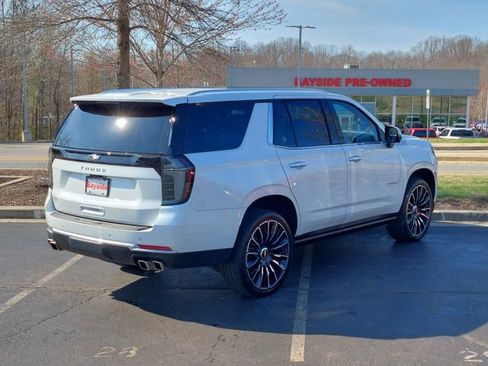 Used 2025 Chevrolet Tahoe High Country image 33