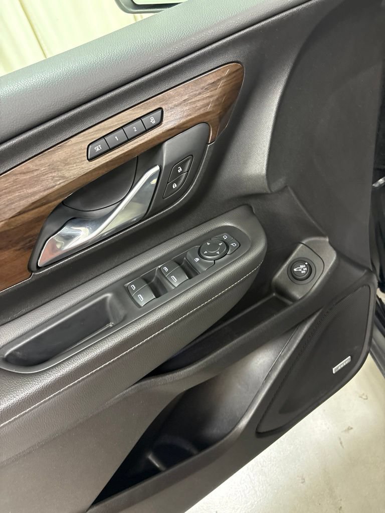 Used 2019 GMC Terrain Denali FWD image 16