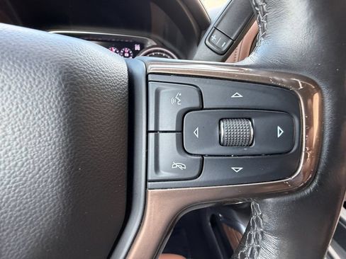 Used 2019 Chevrolet Silverado 1500 High Country AWD/4WD image 24