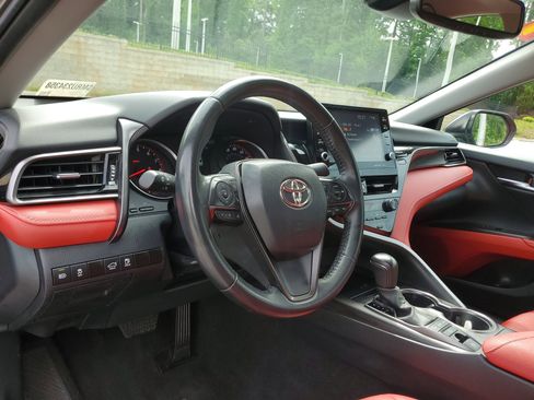 Used 2024 Toyota Camry XSE FWD image 14