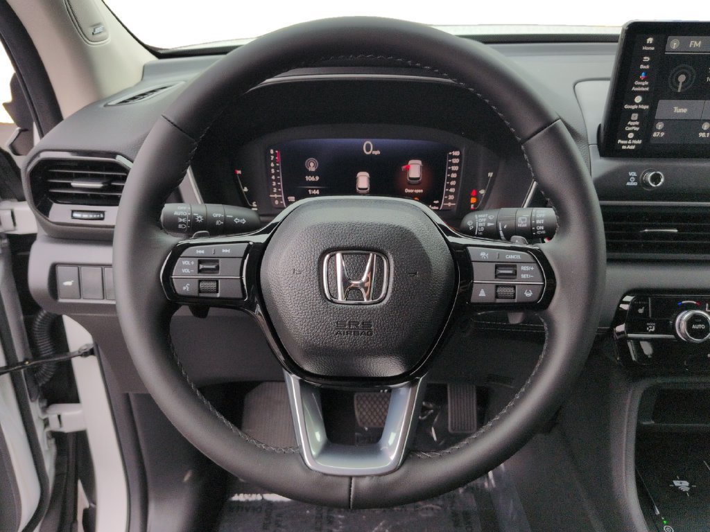 New 2026 Honda Pilot Touring image 12