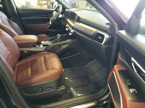 Used 2023 Kia Telluride SX Prestige image 17