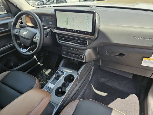 New 2026 Ford Bronco Sport Outer Banks w/ Outer Banks Tech Package+ AWD/4WD image 10