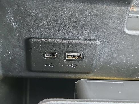 Certified 2025 GMC Sierra 1500 Denali AWD/4WD image 20
