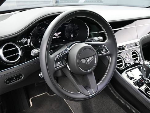 Certified 2023 Bentley Continental GT V8 image 17