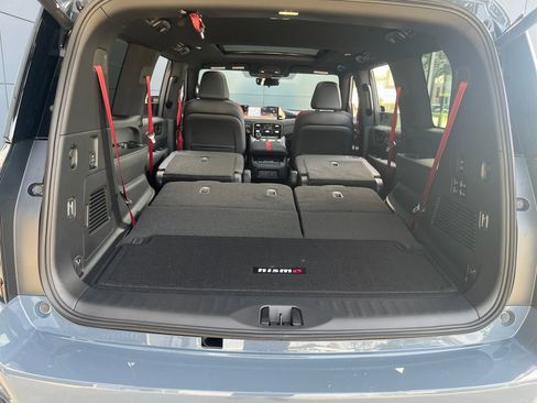 New 2026 Nissan Armada NISMO image 33