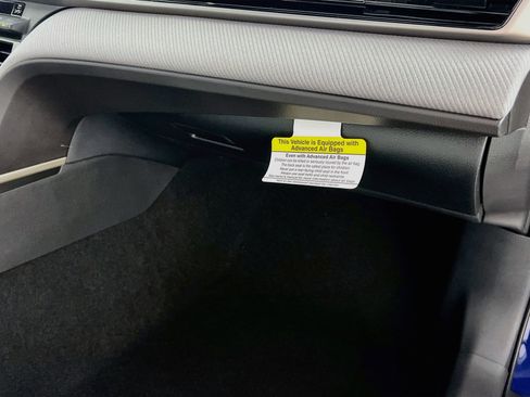Used 2026 Toyota Camry SE FWD image 34