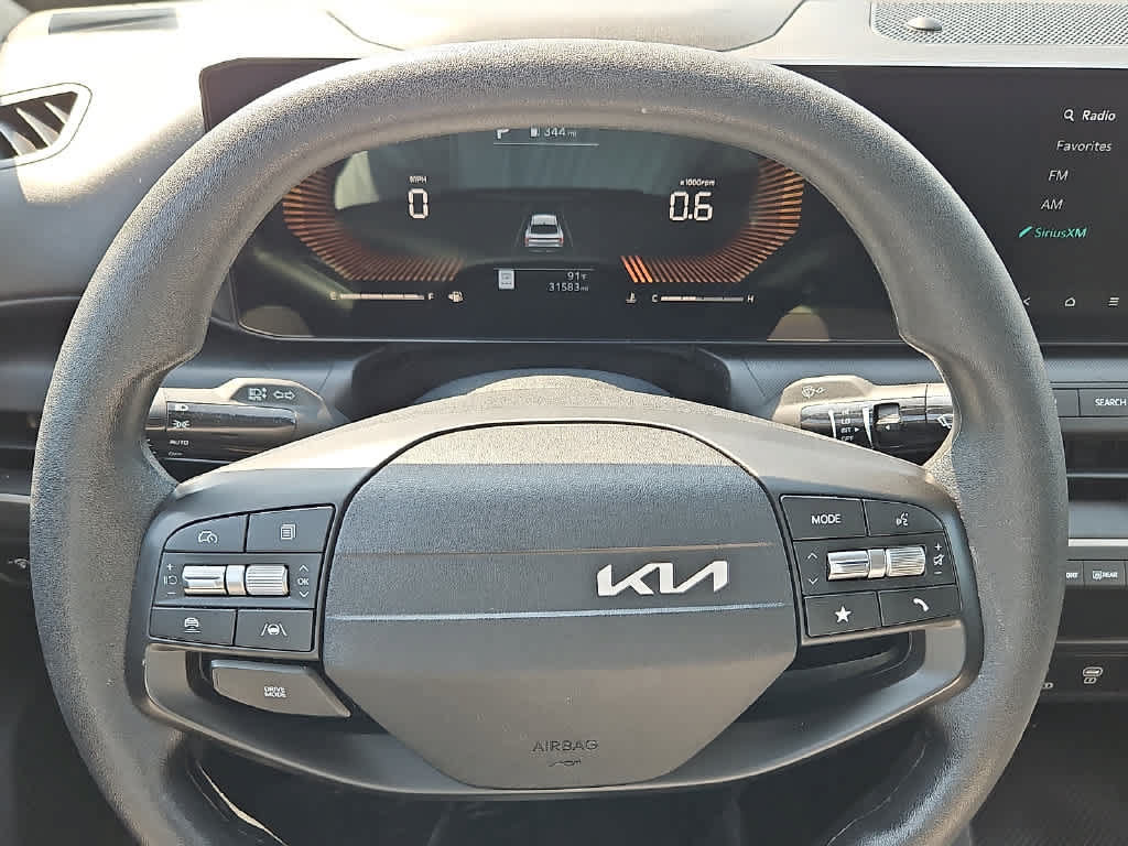 Used 2025 Kia K4 FWD image 17