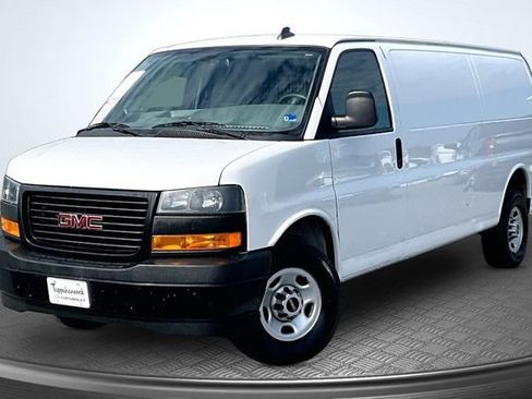 Used 2023 GMC Savana 2500 Extended RWD image 1