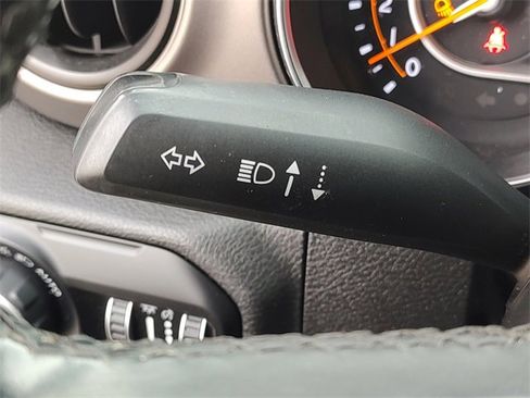 Certified 2021 Jeep Gladiator Sport image 26