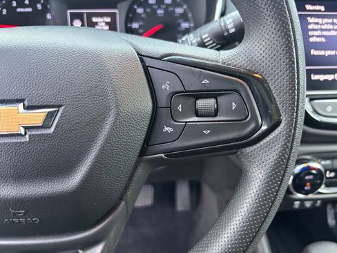 Used 2023 Chevrolet TrailBlazer LT w/ Convenience Package image 17