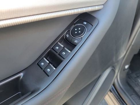 New 2025 Ford Explorer Active w/ Active Comfort Package image 21