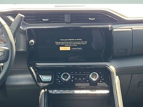 New 2026 GMC Sierra 2500 AT4 w/ AT4 Premium Plus Package AWD/4WD image 19