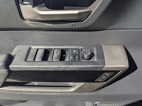 Used 2022 Toyota Tundra Limited image 48