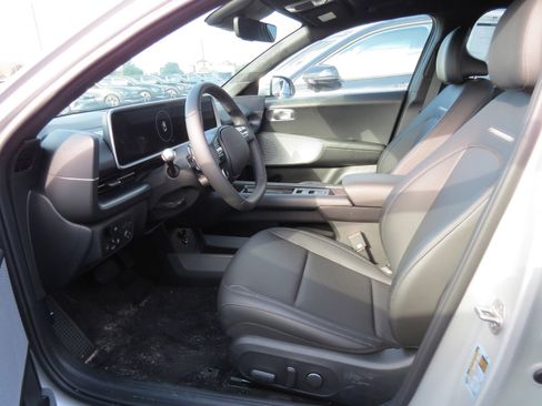 Used 2023 Hyundai Ioniq 6 SEL image 10