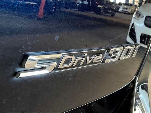 Used 2022 BMW X3 sDrive30i w/ M Sport Package 2 RWD image 9